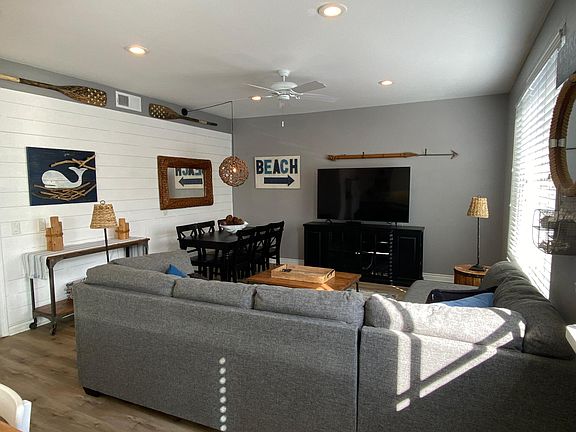 Large 65" Samsung Smart TV and 200mb Wireless Wifi