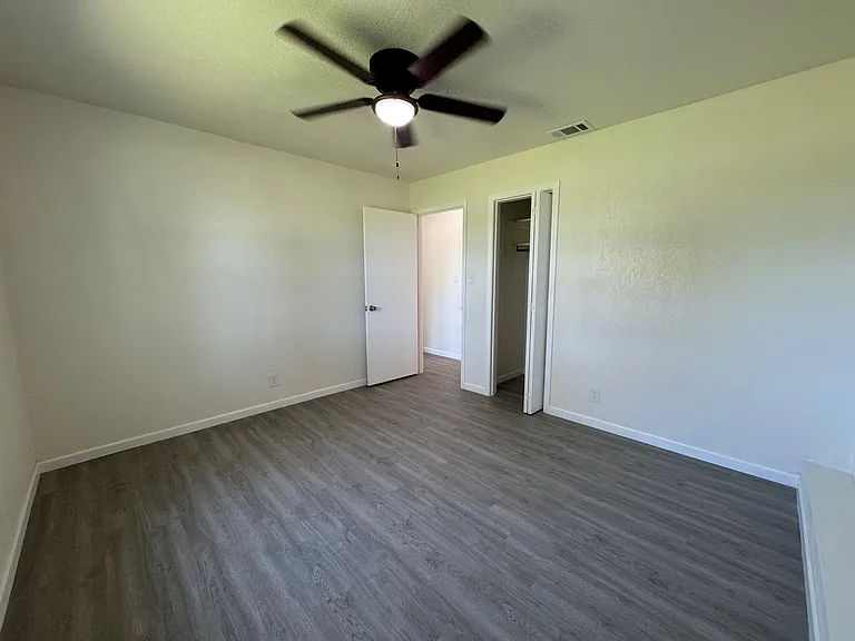 74 McCoy Ln — Photo 17