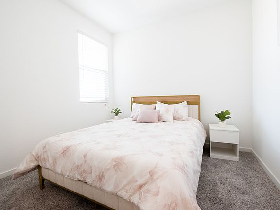 3rd image of 4315 W Samantha Way