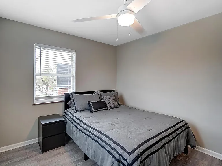 334 Helen St #7 — Photo 9