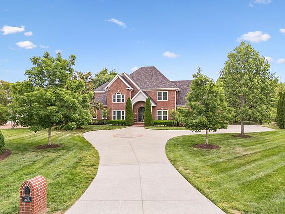 3rd image of 234 Pelham Dr