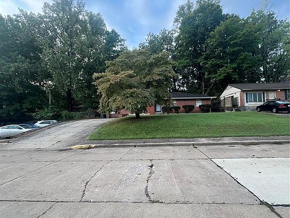 4th image of 733 Watkins Dr