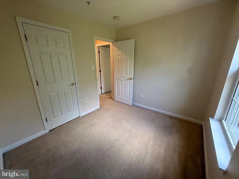 4805 Springmaid Ln — Photo 17