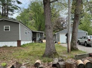 25 Regina Ave, Raymond, NH 03077