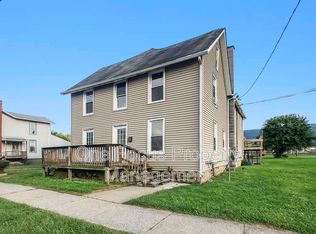 300 W Clinton St APT 3, Lock Haven, PA 17745