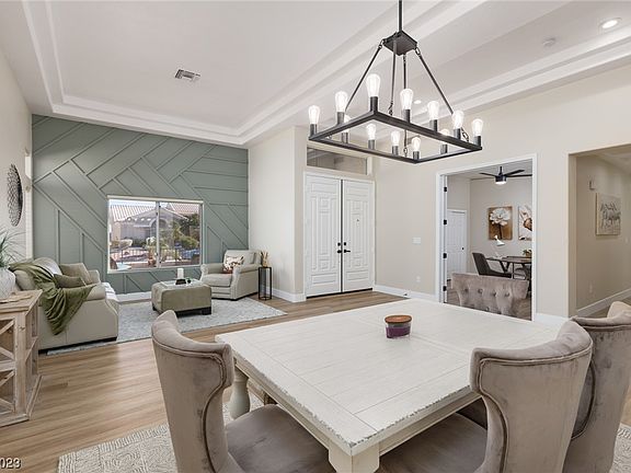 5th image of 2509 Sandilands Dr