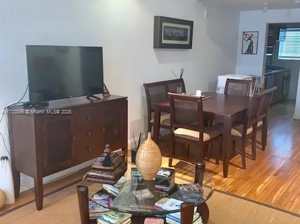 1330 Drexel Ave APT 205, Miami Beach, FL 33139