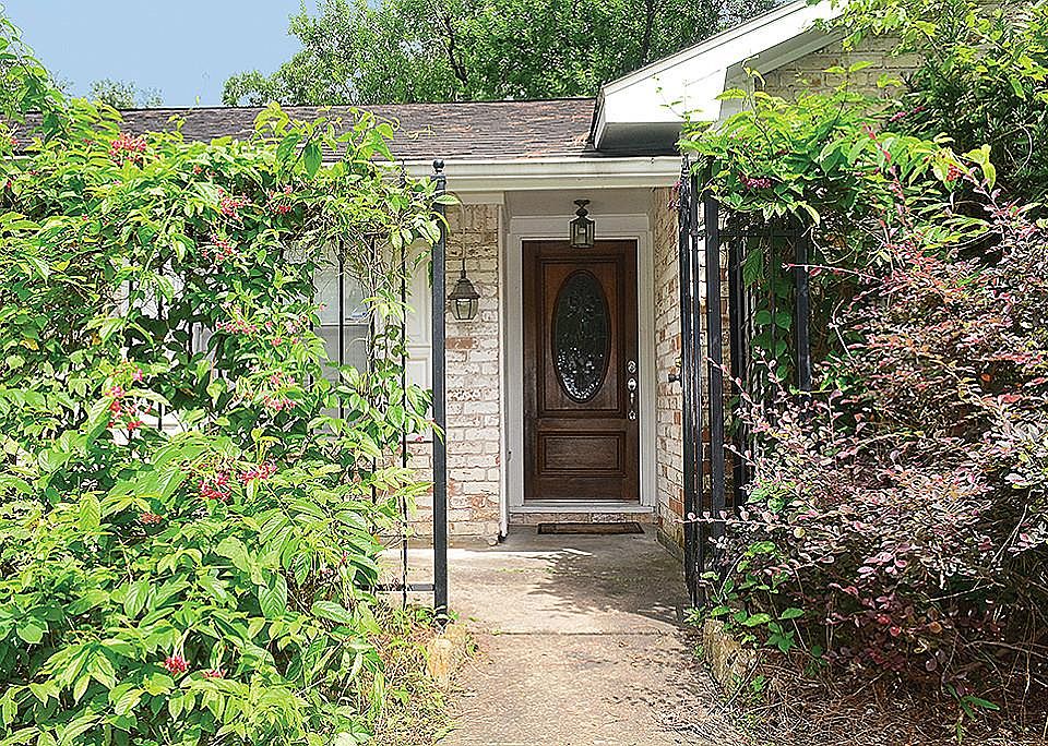 1st image of 5627 Long Creek Ln