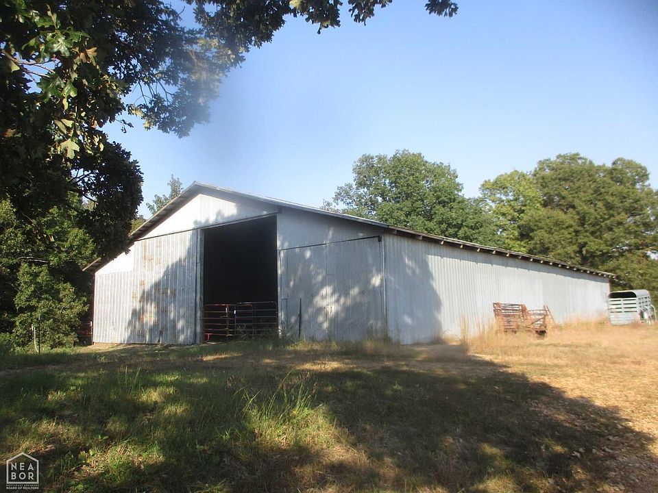 2nd image of 5400 County Road 745