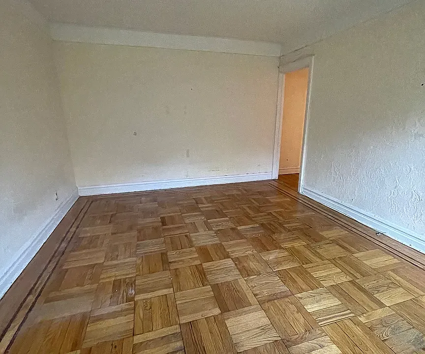 79 Avenue O #B2