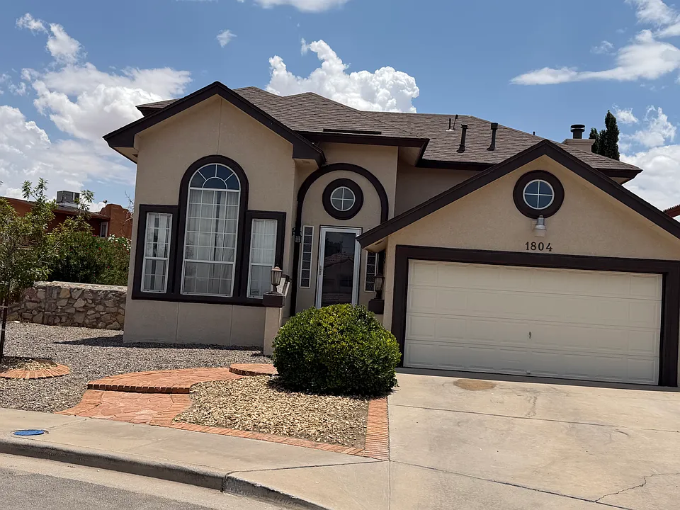 1804 Garden Gate Way