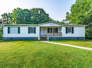 175 School House, Petros, TN 37845