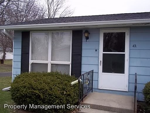 2nd image of 302 Lincoln St APT 2A*