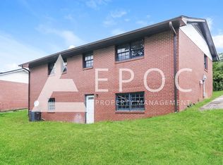204 Cassell St, Winston Salem, NC 27127