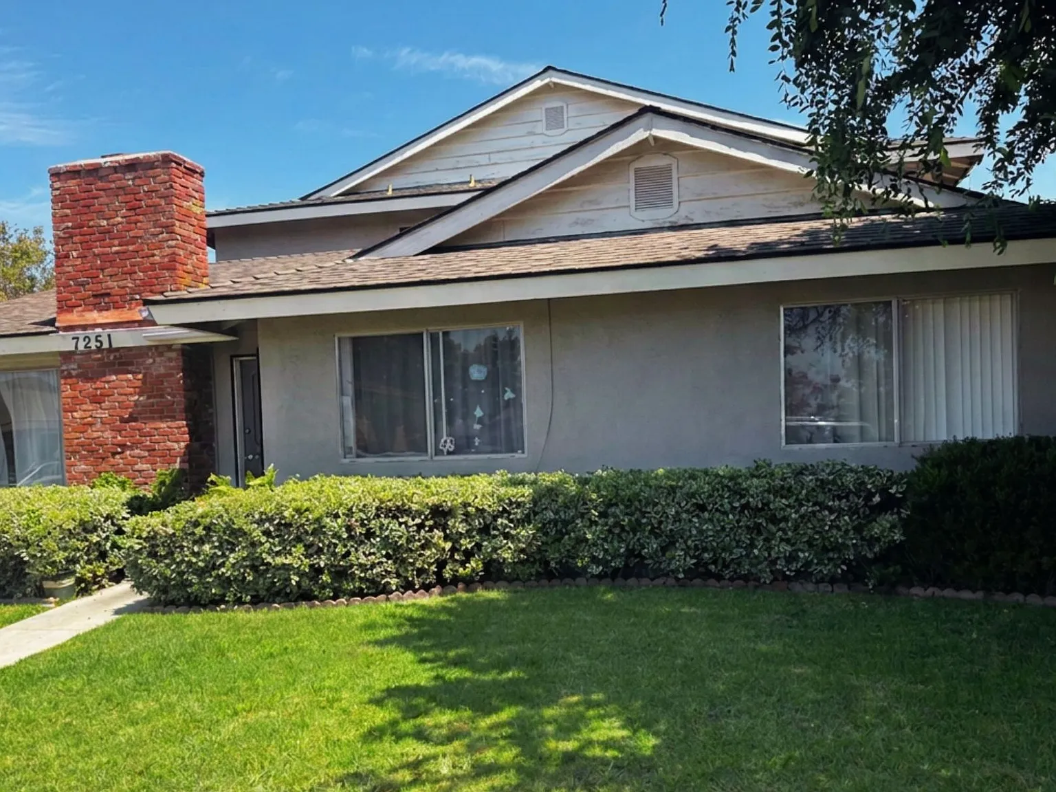 2 bed, $2,595 — Photo 2