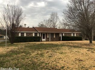 22207 Phillip Dr, Little Rock, AR 72206