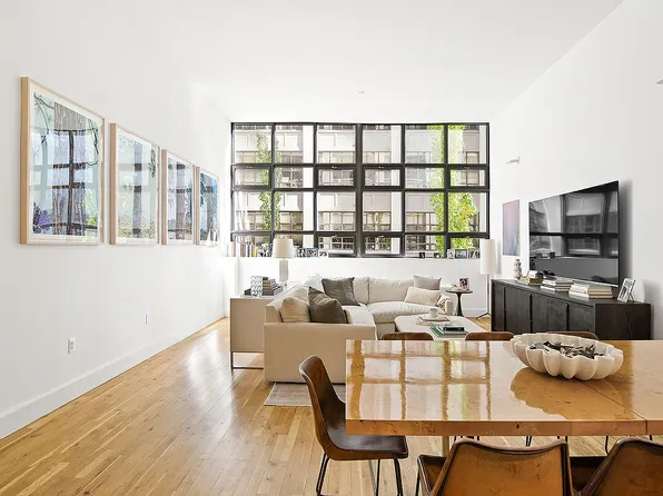 360 Furman St APT 443, Brooklyn, NY 11201
