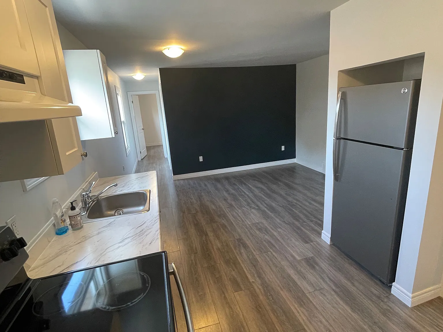2 bed, $1,550 — Photo 3