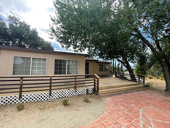 2nd image of 2416 Cedar Dr Unit A
