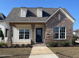 100 Keelingwood Ln, Lafayette, LA 70507