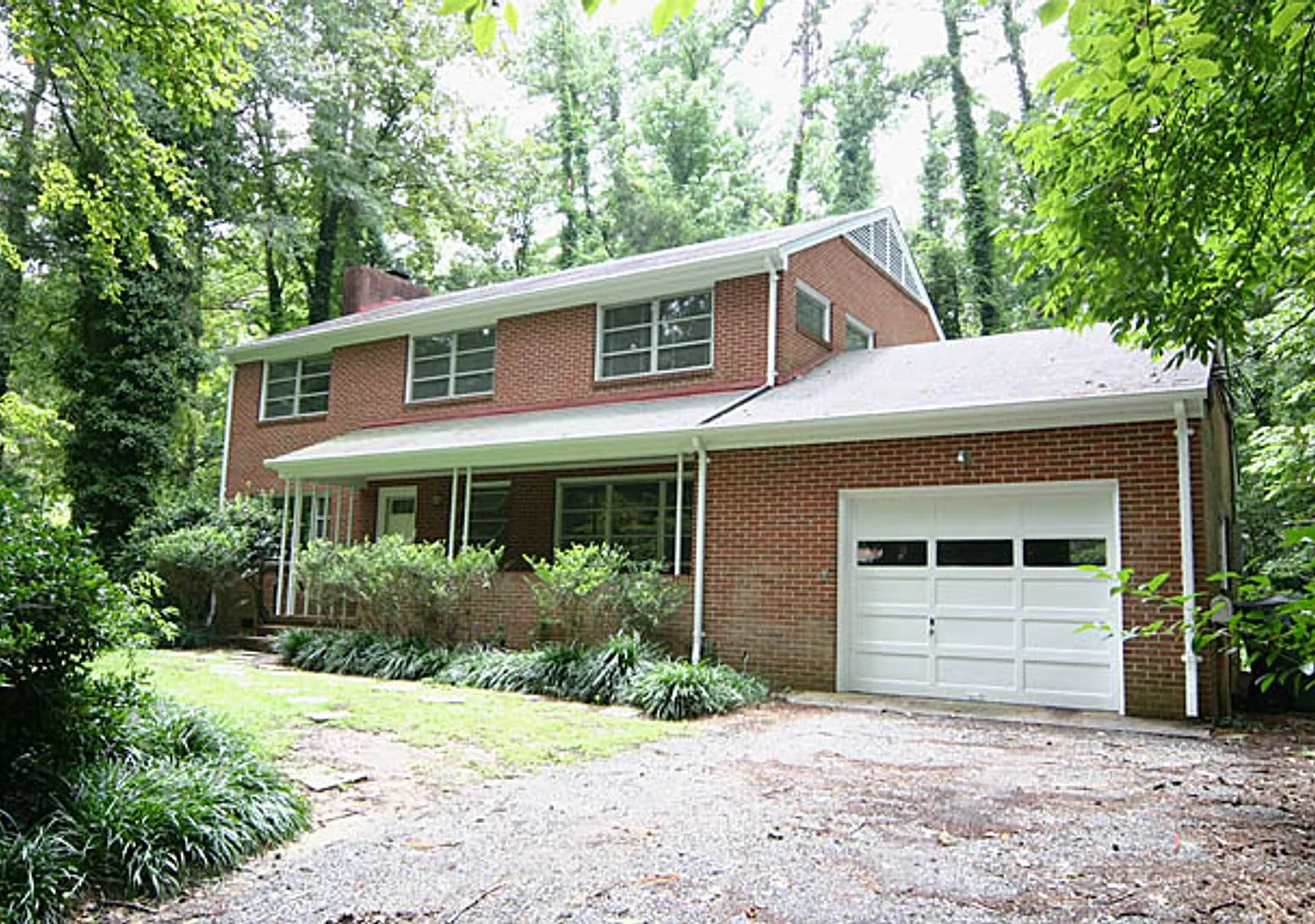 Charming 4BR, 2.5BA Durham Home Minutes from Duke University! — Photo 1