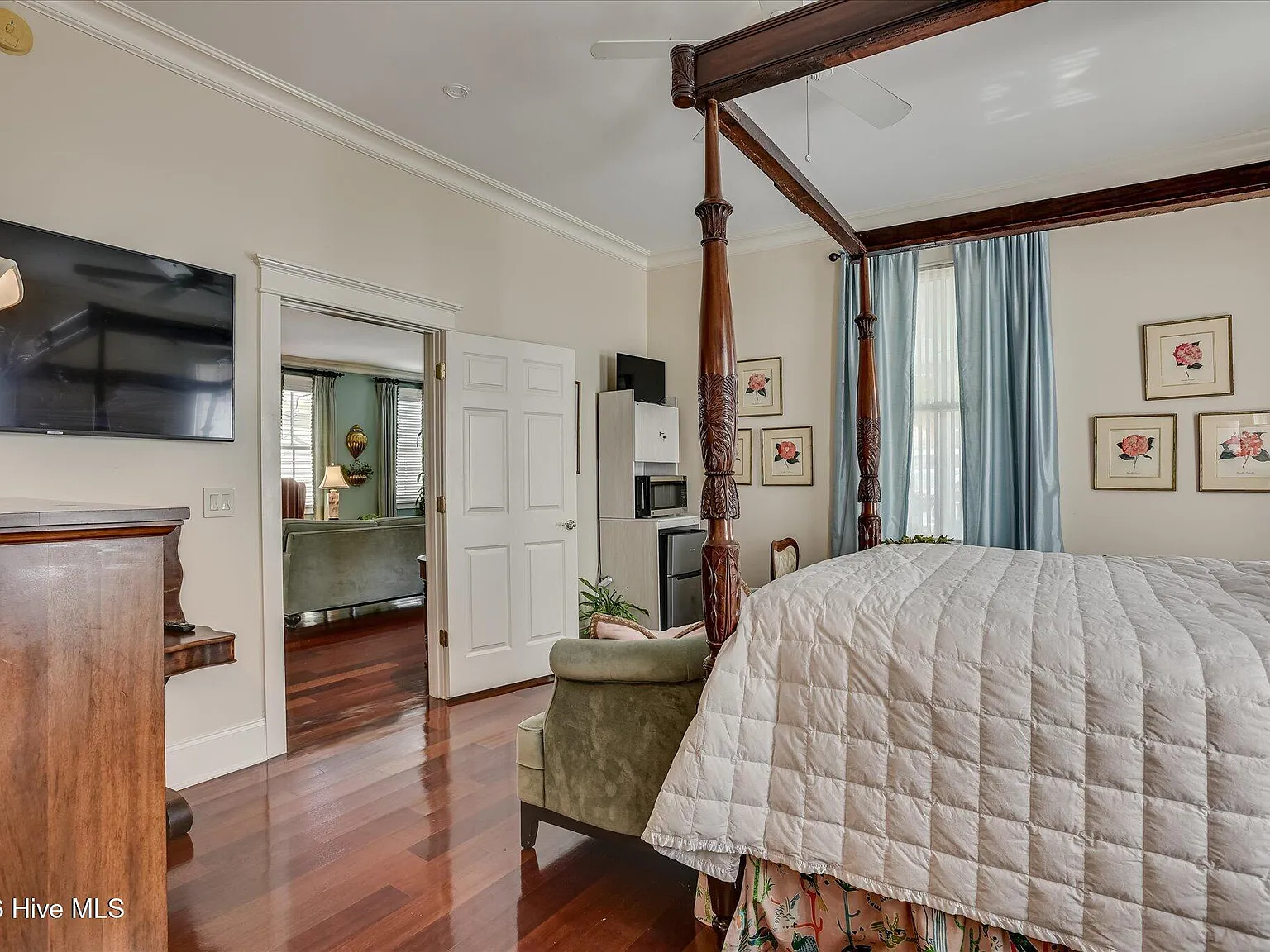 1 bed, 1.0 bath, 1000 sqft, $1,000 — Photo 3