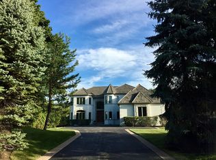 1990 Deerfield Rd, Highland Park, IL 60035