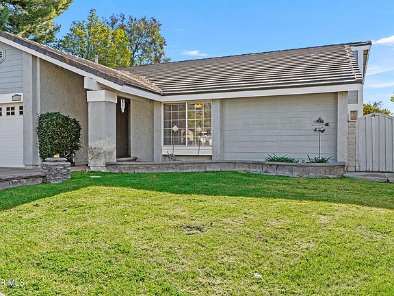 4th image of 458 Cosmos Ct
