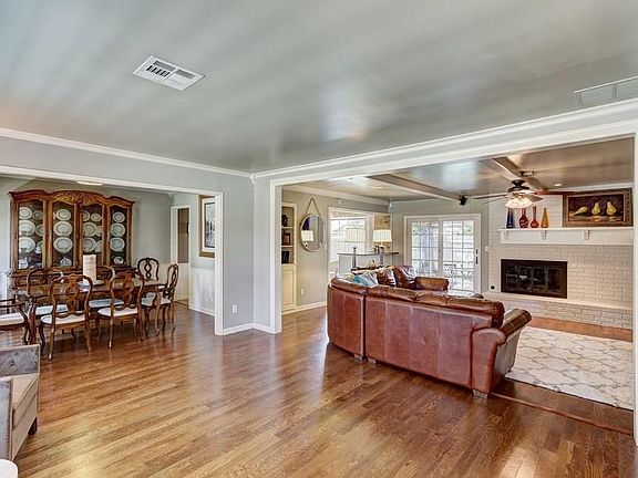 4th image of 3021 Kerry Ln