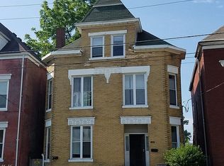 2830 W Chestnut St, Louisville, KY 40211
