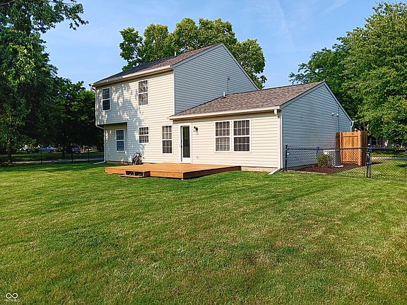 3rd image of 18851 Wimbley Way