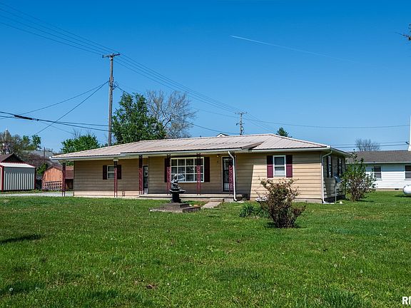 5th image of 200 White Oak St