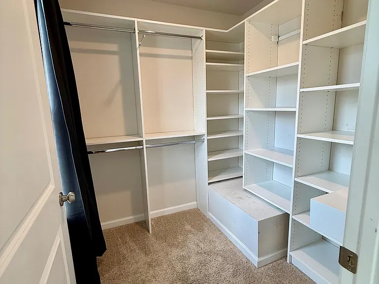 4 Peregrine Way — Photo 9