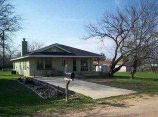 842 Fir Ln, Cottonwood Shores, TX 78657