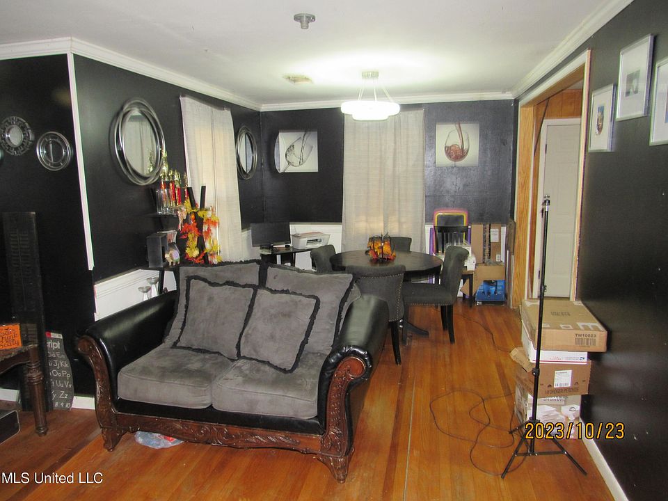 1819 Duncan St, Yazoo City, MS 39194 MLS 4062497 Zillow