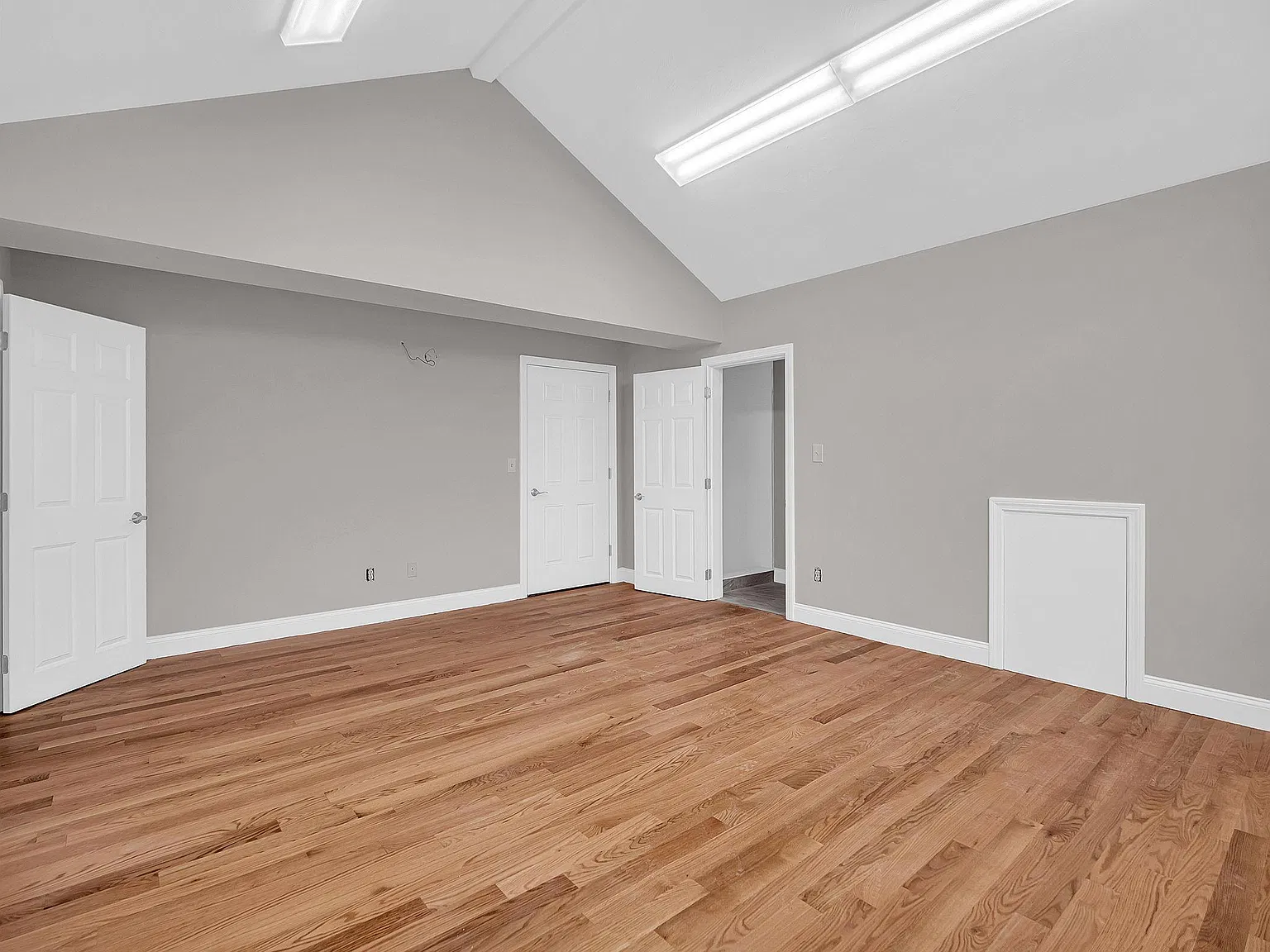 Studio, 319 sqft, $1,800 — Photo 2
