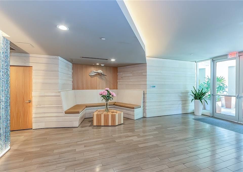 1st image of 300 Bowie St APT 2605