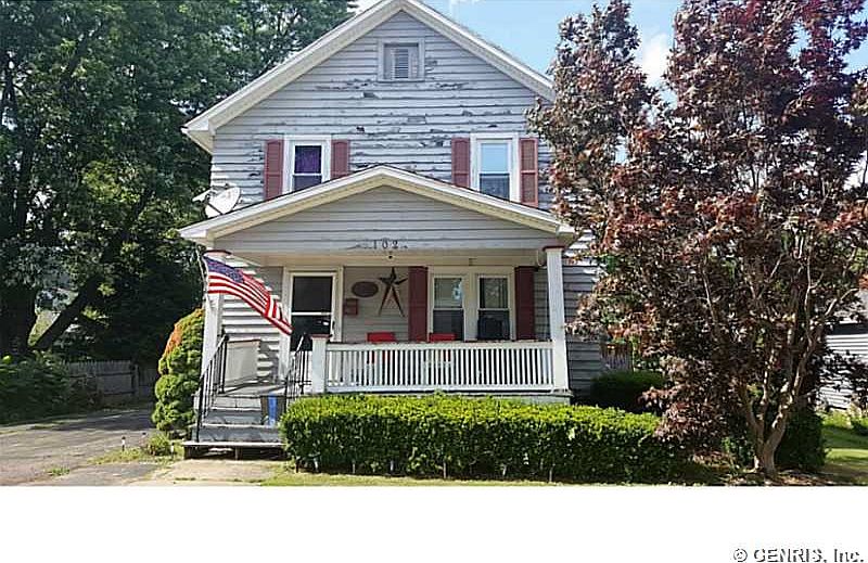 102 Chestnut St, Newark, NY 14513 Zillow