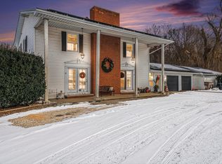 29726 Fawn River Rd, Sturgis, MI 49091