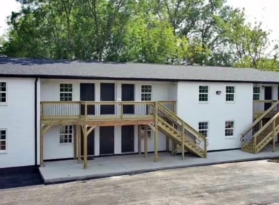 1st image of 693 Formwalt St SW APT 11