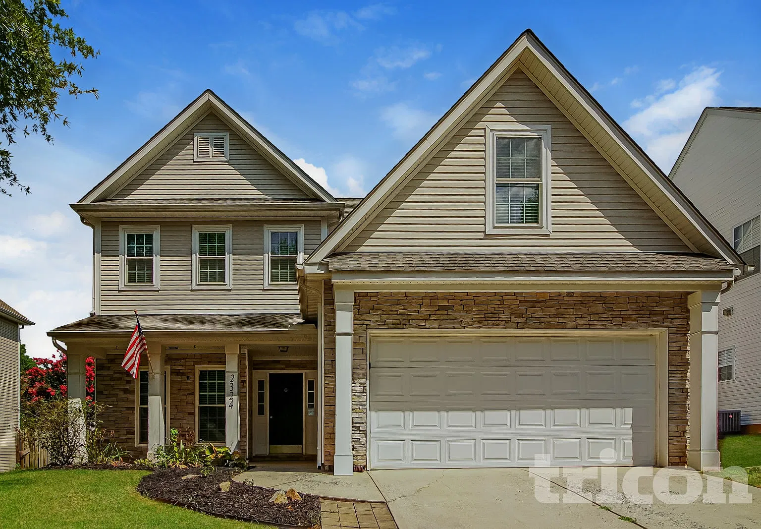 2324 Oakdale Creek Ln Charlotte NC — Photo 1