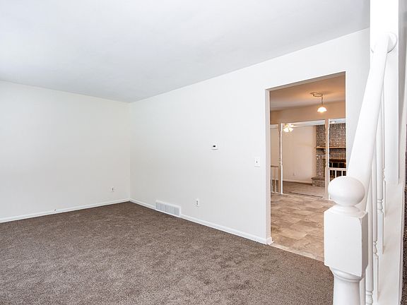 4th image of 3201 Continental Dr