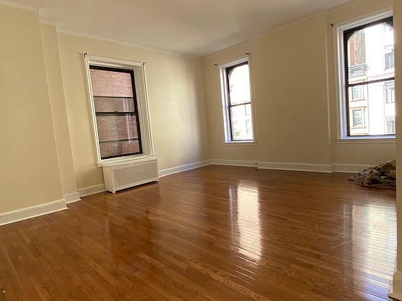 2nd image of 58 W 72nd St #3F