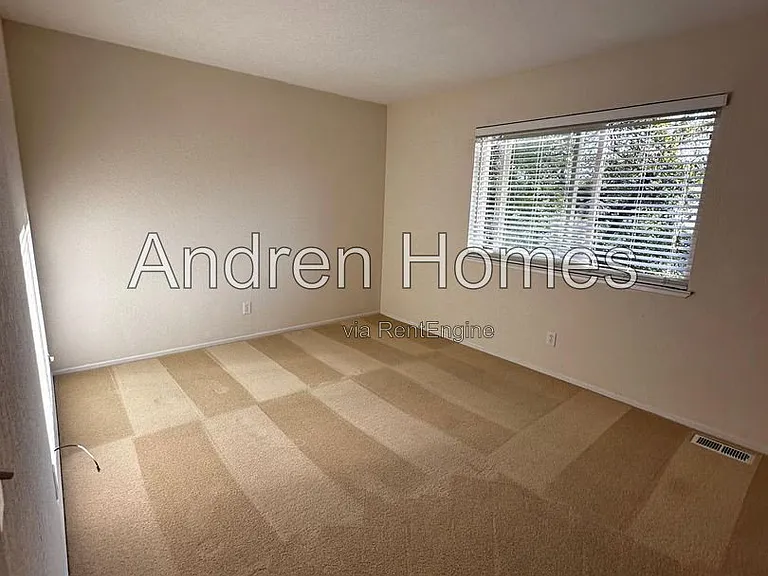 1540 42nd Ave #3 — Photo 7