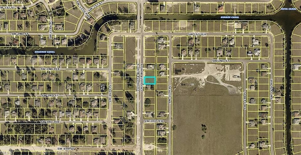 1st image of 211 Chiquita Blvd S