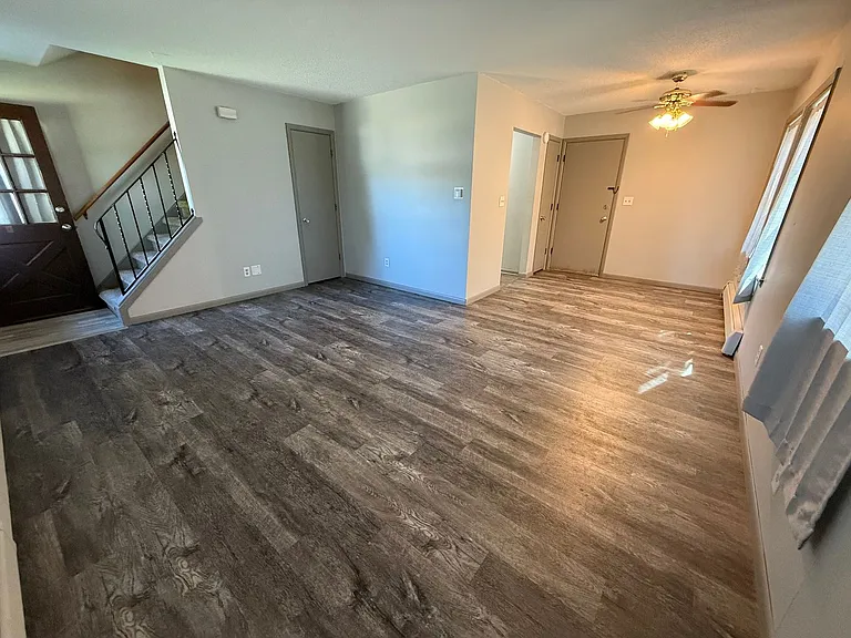 3411-3427 Elm Dr — Photo 11