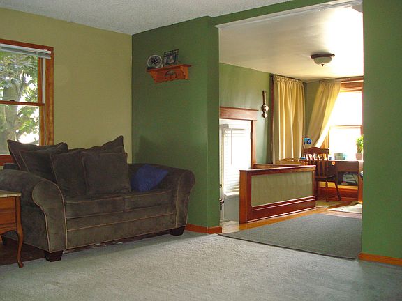 4th image of 16 Gravel Pl