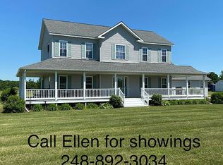 1155 Morris Rd, Lapeer, MI 48446