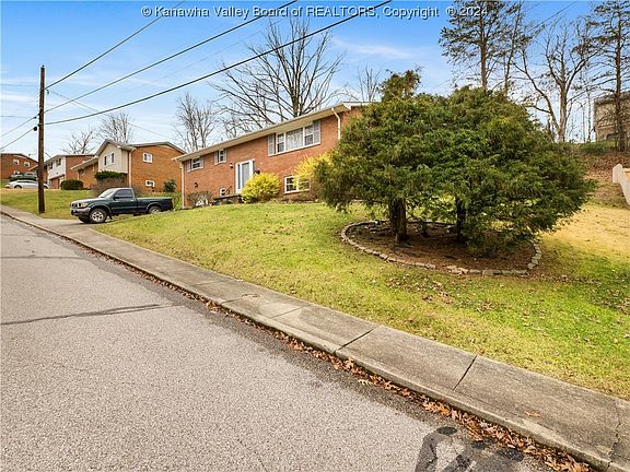 2nd image of 1313 Village Dr