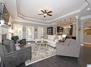 4 Alex Spring Pl SE, Gurley, AL 35748